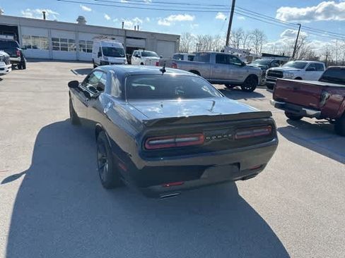Used 2022 Dodge Challenger GT w/ Plus Package image 18