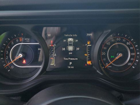 New 2025 Jeep Gladiator Rubicon w/ Convenience Group image 26