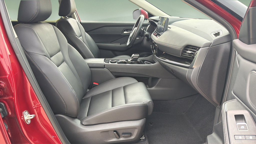 Certified 2024 Nissan Rogue SL AWD/4WD image 11