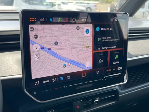 New 2025 Volkswagen ID. Buzz Pro S image 18