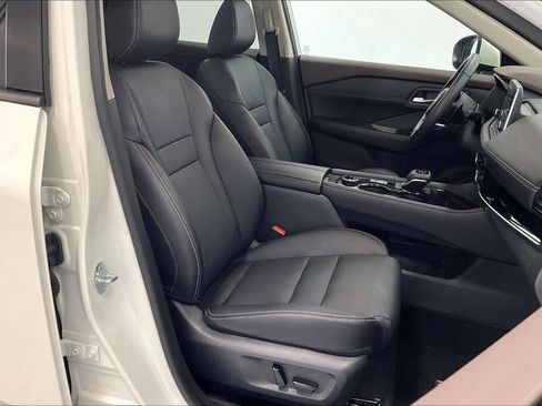 Used 2023 Nissan Rogue SL AWD/4WD image 8