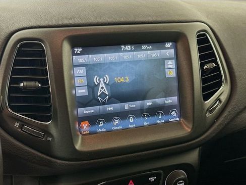 Used 2018 Jeep Compass Trailhawk w/ Navigation Group image 16