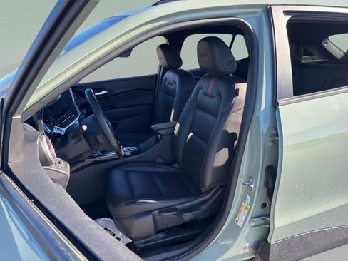 Used 2024 Chevrolet Trax RS w/ Driver Confidence Package image 21