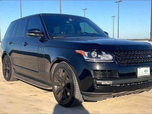 Used 2017 Land Rover Range Rover Supercharged image 3