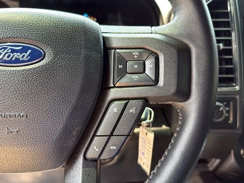 Used 2020 Ford F150 XLT w/ Equipment Group 302A Luxury AWD/4WD image 22