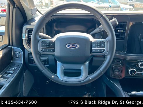 Used 2026 Ford F250 Lariat w/ FX4 Off-Road Package image 12