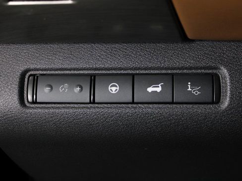 Certified 2023 Nissan Pathfinder Platinum image 22