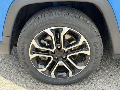 Used 2023 Jeep Compass Limited AWD/4WD image 33