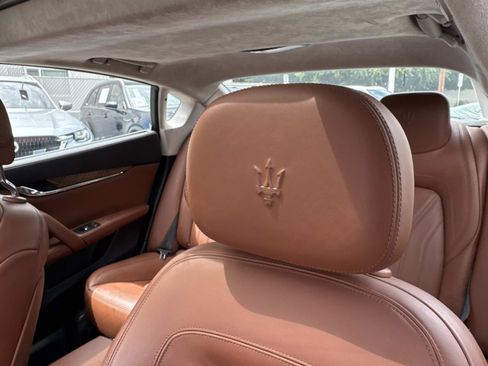 Used 2018 Maserati Quattroporte S GranLusso Q4 AWD/4WD image 17