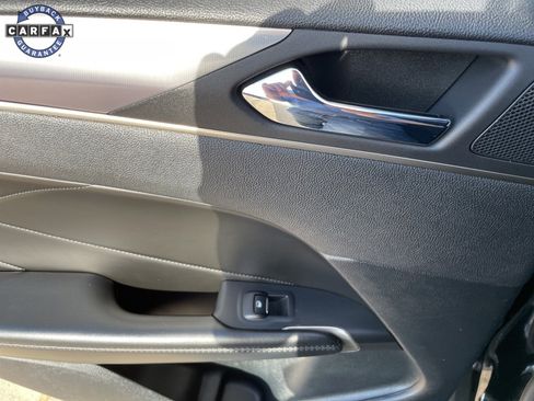 Used 2018 Lincoln MKC Premiere image 21