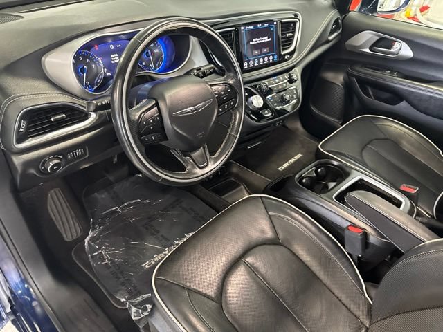 Used 2019 Chrysler Pacifica Limited w/ Advanced Safetytec Group FWD image 39