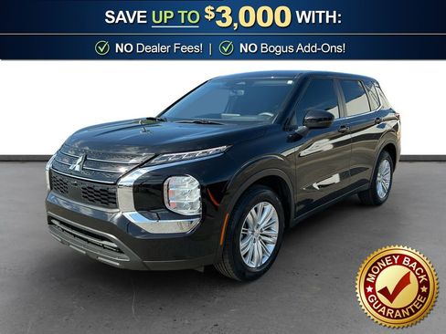 Used 2024 Mitsubishi Outlander ES FWD image 1