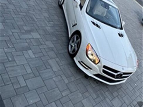 Used 2013 Mercedes-Benz SL 550 image 2