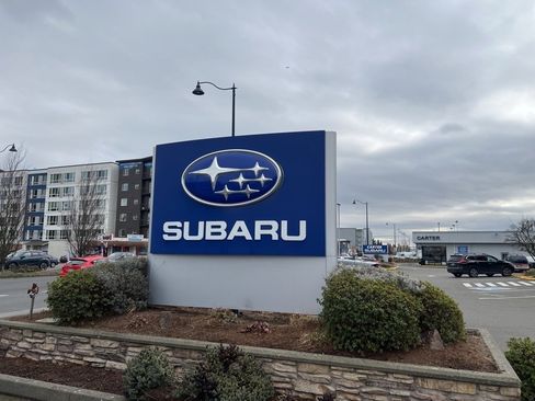 Used 2020 Subaru Forester Limited w/ Popular Package #3 image 10