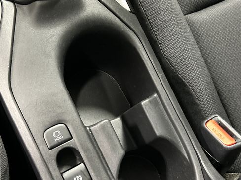 Certified 2025 Toyota Corolla LE FWD image 36