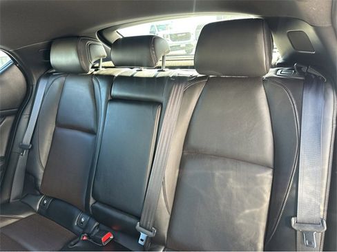 Used 2024 MAZDA MAZDA3 s image 4