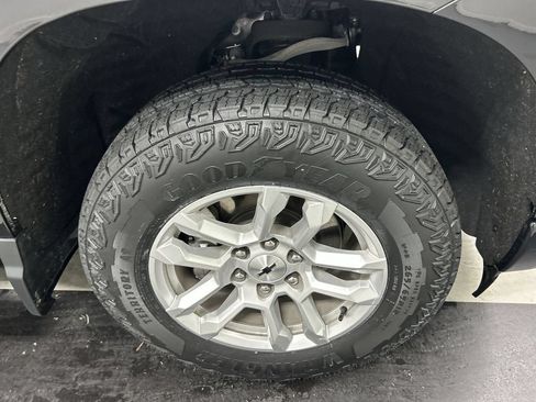 Certified 2023 Chevrolet Silverado 1500 RST AWD/4WD image 8