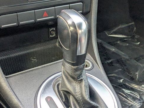 Used 2014 Volkswagen Beetle 2.5 image 12