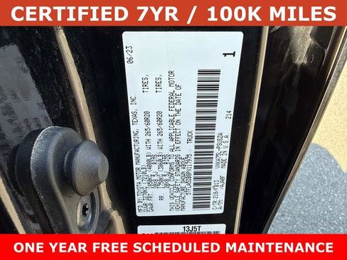 Used 2023 Toyota Tundra SR5 w/ SR5 Convenience Package AWD/4WD image 29