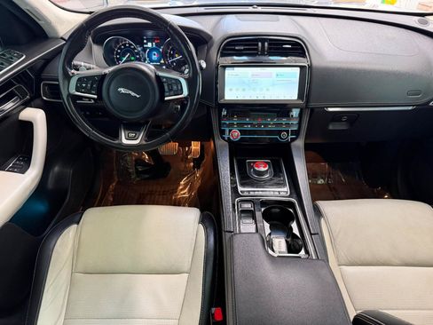 Used 2020 Jaguar F-PACE R-Sport AWD/4WD image 30