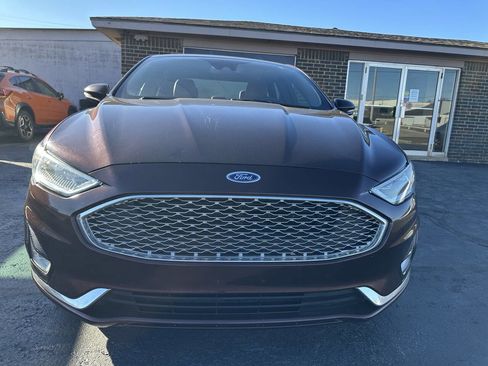 Used 2019 Ford Fusion Titanium image 4