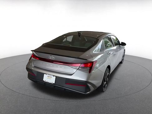 Used 2026 Hyundai Elantra Sport FWD image 15