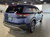 Used 2021 Nissan Rogue SV image 4