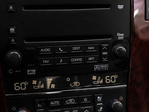 Used 2008 Cadillac Escalade AWD image 29
