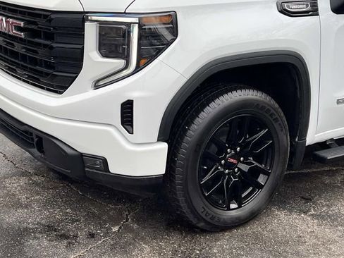 New 2026 GMC Sierra 1500 Elevation image 9