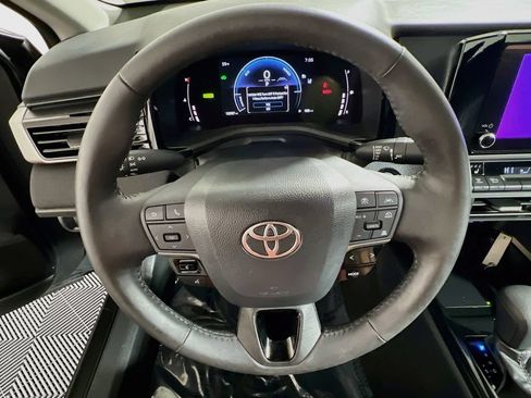 Used 2026 Toyota Camry LE w/ Convenience Package AWD/4WD image 10