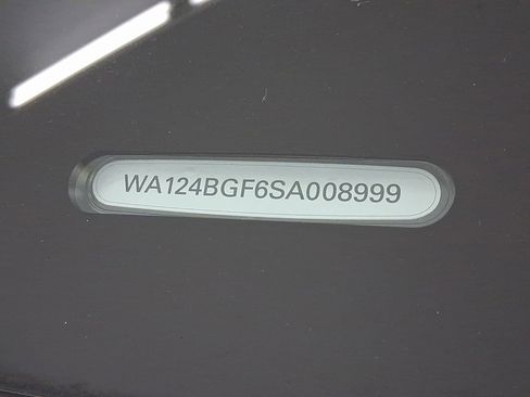 Used 2025 Audi Q6 e-tron Premium Plus image 20