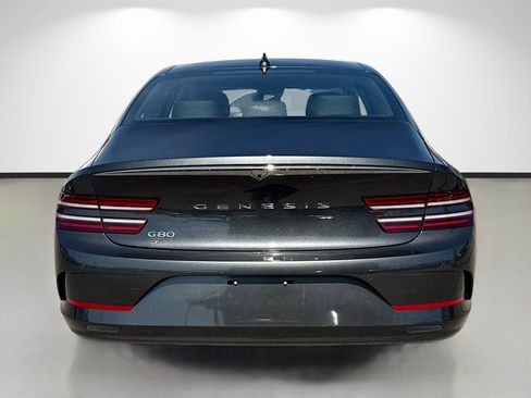 Used 2024 Genesis G80 image 4