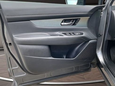 Certified 2025 Nissan Murano SL w/ Cargo Package AWD/4WD image 21
