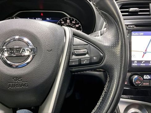 Used 2017 Nissan Maxima Platinum FWD image 13