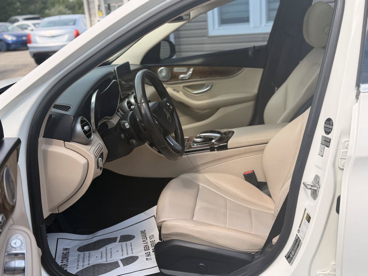 Used 2015 Mercedes-Benz C 300 4MATIC Sedan image 18
