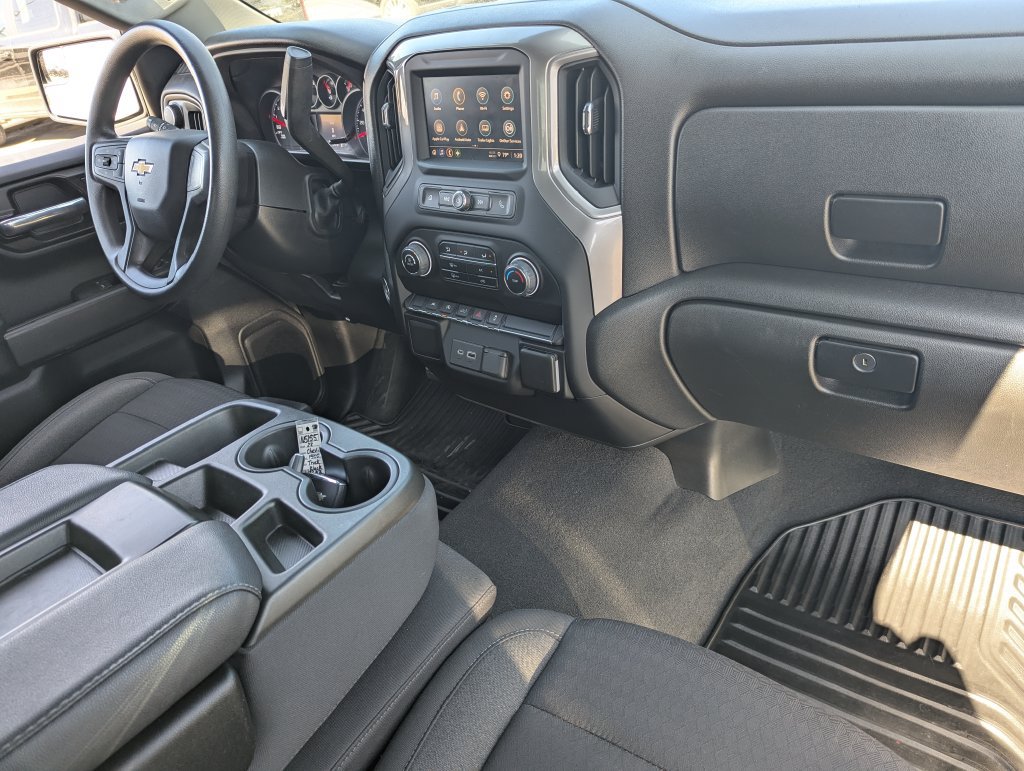 Used 2022 Chevrolet Silverado 1500 Custom AWD/4WD image 30