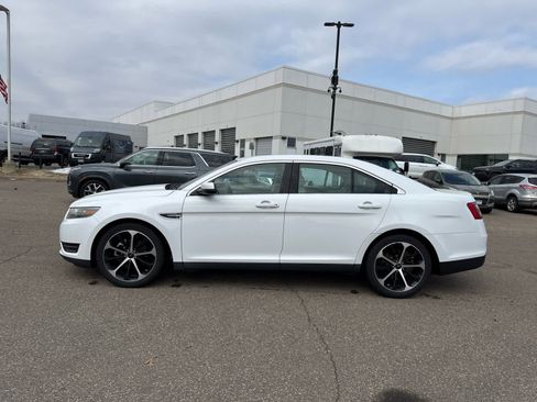 Used 2015 Ford Taurus SEL w/ Equipment Group 201A image 4