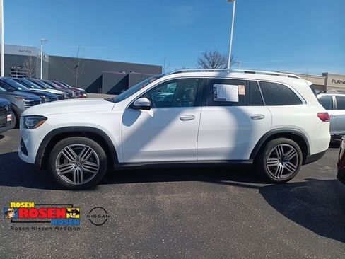 Used 2022 Mercedes-Benz GLS 450 4MATIC image 2