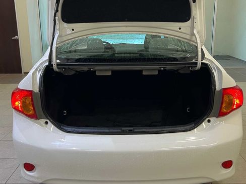 Used 2009 Toyota Corolla LE image 23