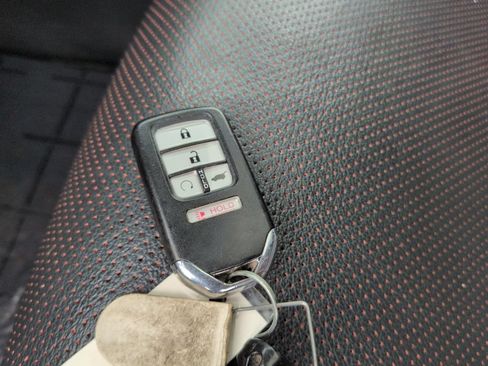 Used 2025 Honda Passport Black Edition image 33