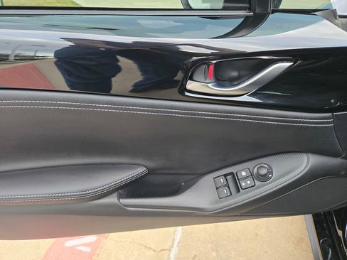 New 2025 MAZDA MX-5 Miata Club image 18