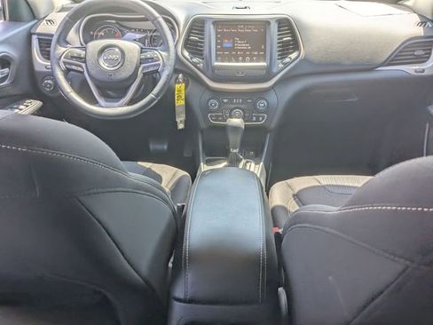 Used 2016 Jeep Cherokee Latitude w/ Comfort & Sound Group FWD image 20