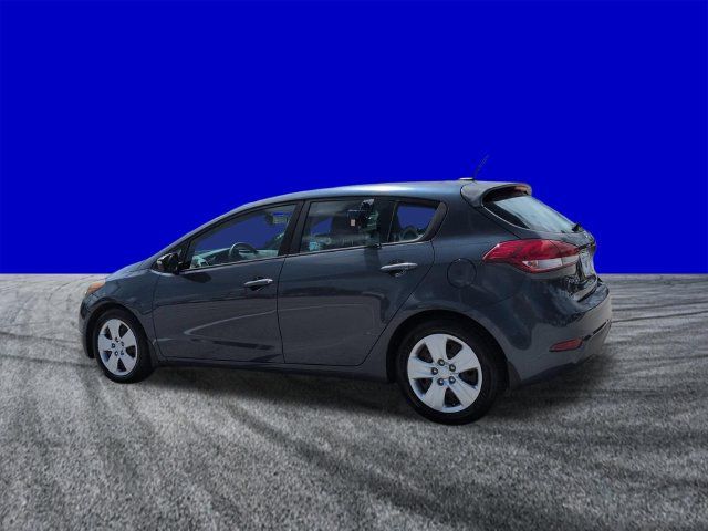 Used 2016 Kia Forte LX FWD image 6