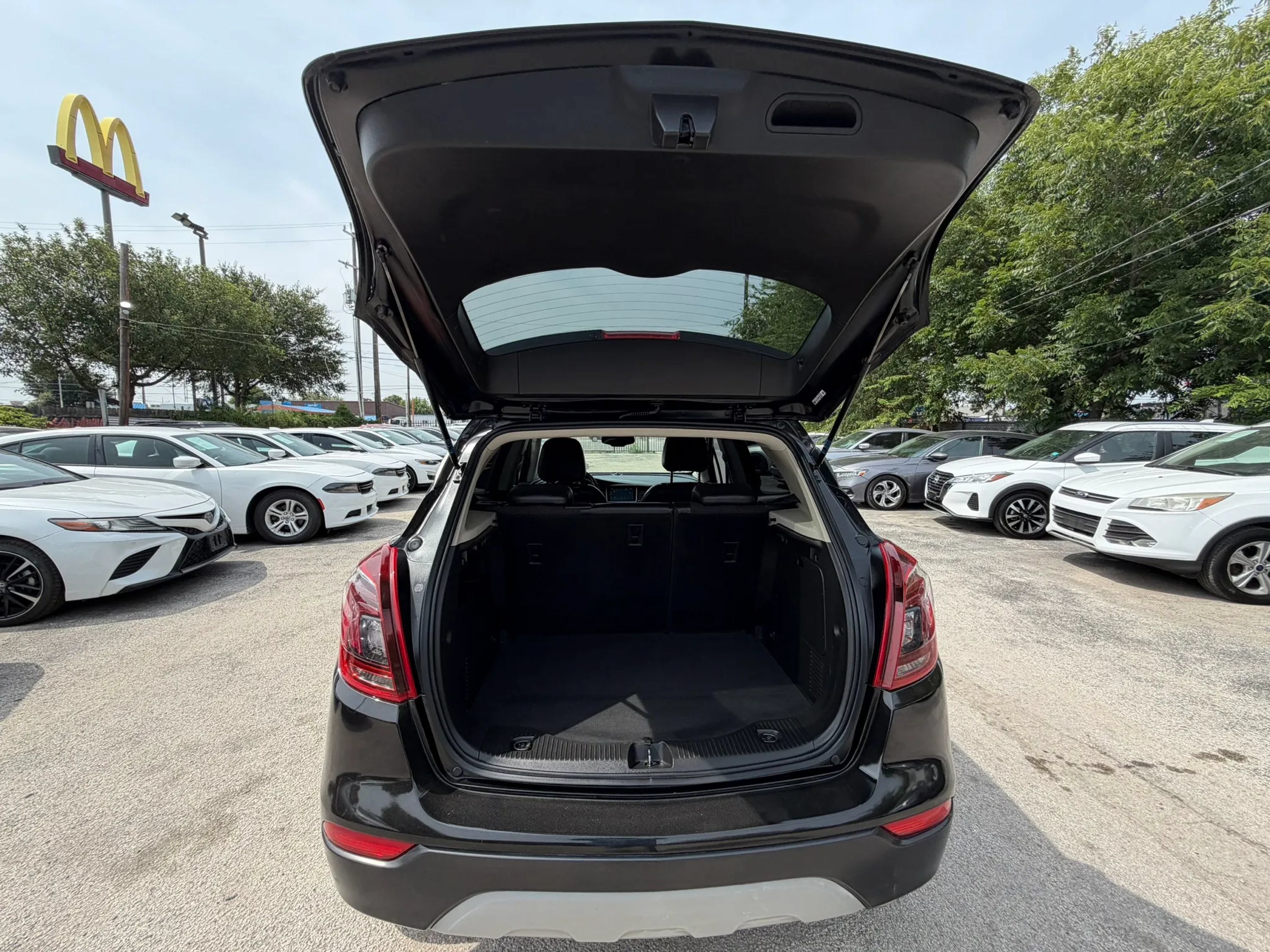 Used 2017 Buick Encore Preferred FWD image 11