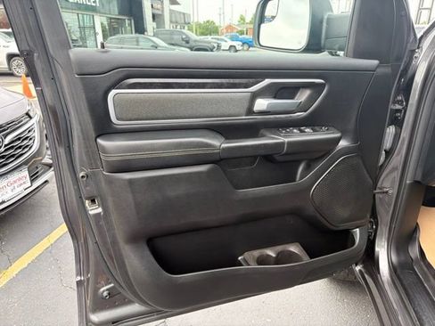 Used 2021 RAM 1500 Big Horn AWD/4WD image 12