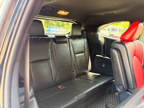 Used 2023 Toyota Highlander XSE AWD/4WD image 22