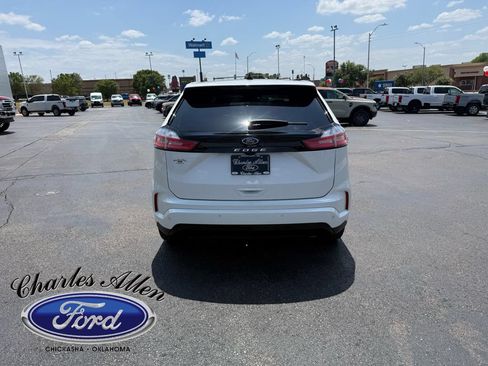 Used 2023 Ford Edge ST-Line AWD/4WD image 4