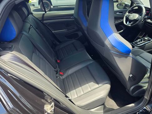 Used 2024 Volkswagen Golf R AWD/4WD image 18