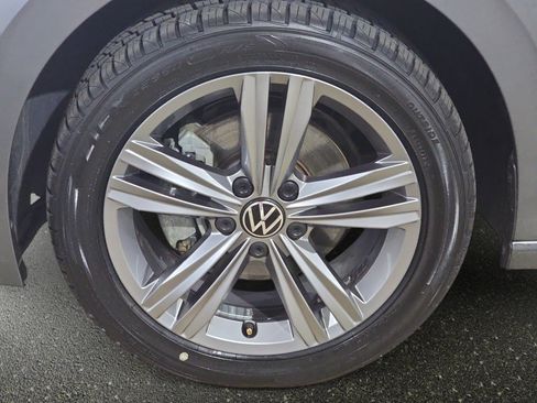 Used 2023 Volkswagen Jetta SE FWD image 31