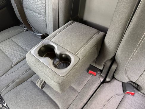 Used 2025 RAM 1500 Big Horn AWD/4WD image 26